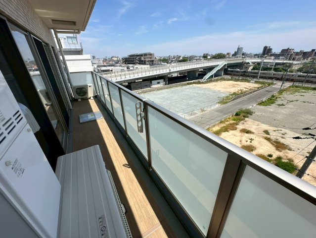 プレジオ西宮北口のバルコニー