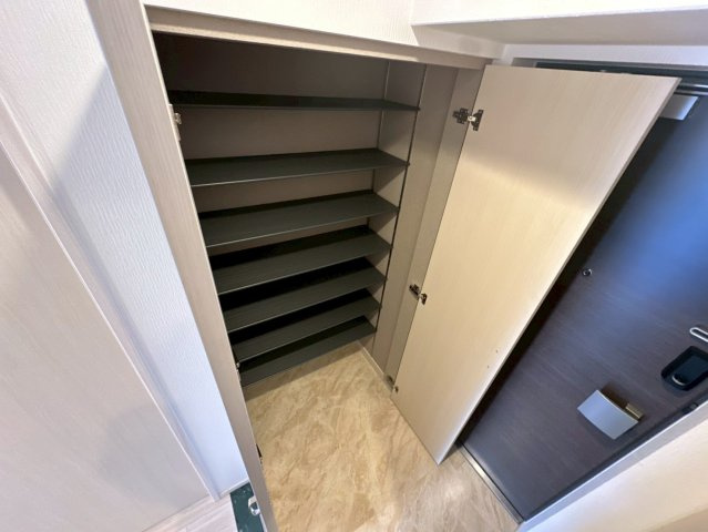 プレジオ西宮北口の収納