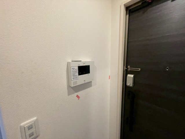 COLN KURAKUEN WESTの玄関
