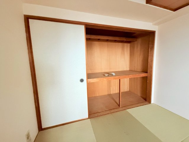 南甲子園ハイツの収納