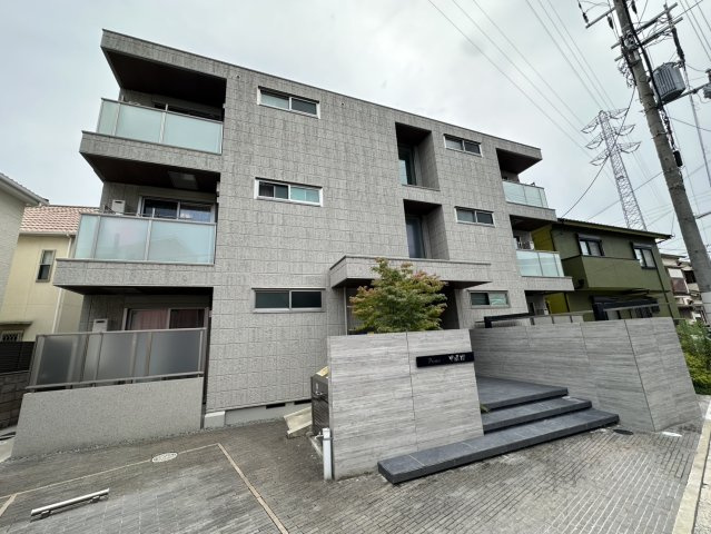 プリーマ甲風園の外観パース
