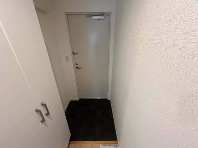 ソリティア西宮の玄関