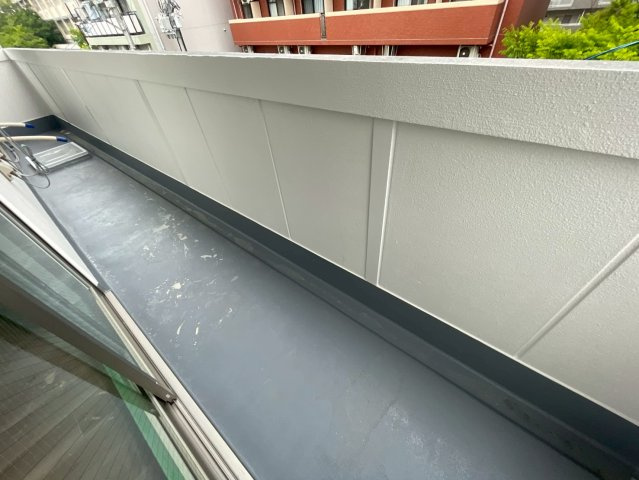 ルクス西宮北口のバルコニー