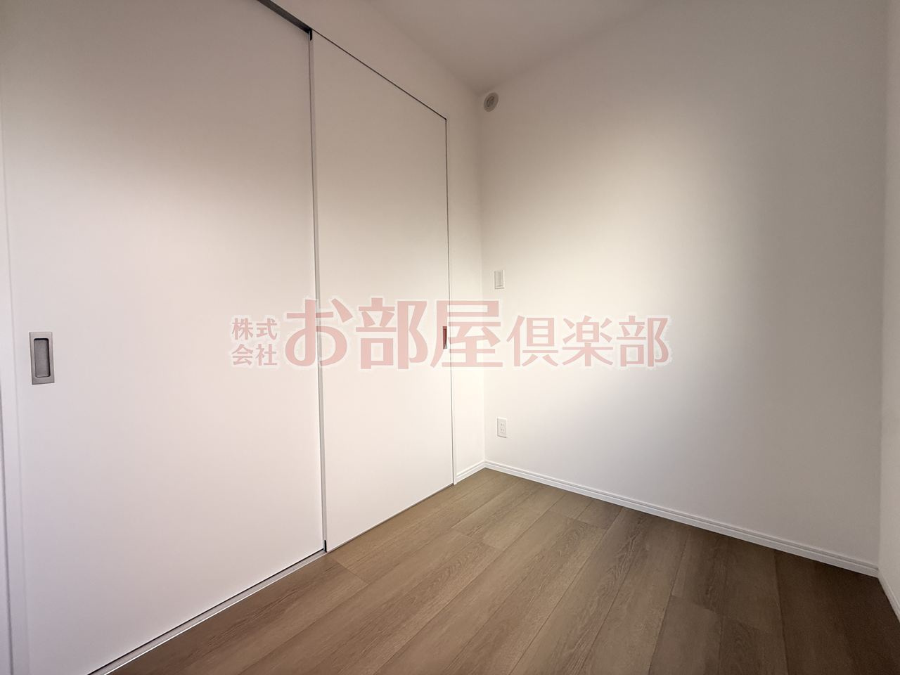 GlanZ 六ツ門の洋室|明るい洋室です