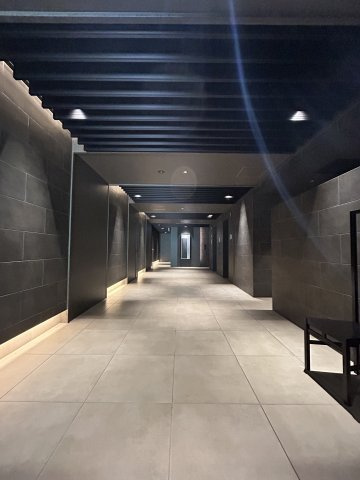 グランドメゾン大阪上本町のロビー