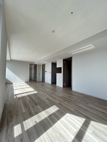 グランドメゾン大阪上本町のロビー