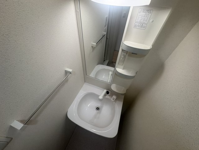 ルミネソレイユ江坂の独立洗面台