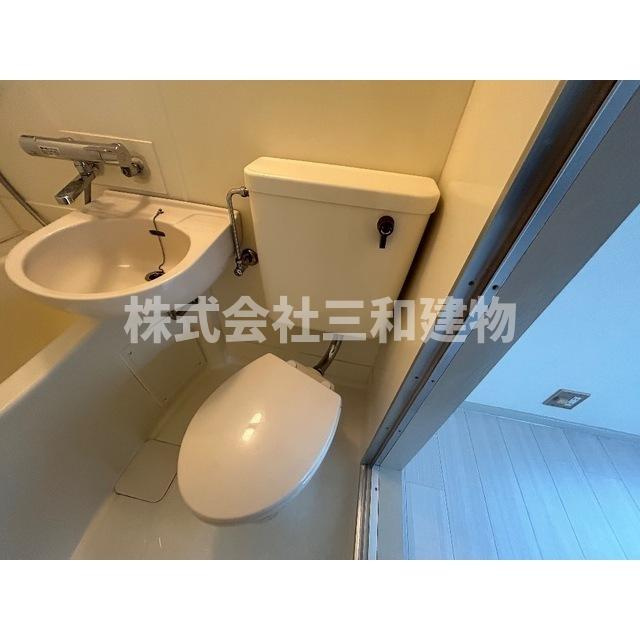 メゾンクレセールのトイレ