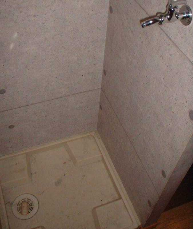 フェニックス三軒茶屋　駅近　外国籍相談　バイク置き場の設備