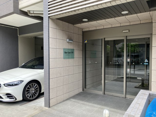 ディアコート千早のエントランス