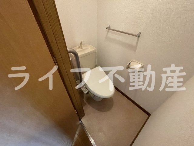 フィールドパークⅠ番館のトイレ|落ち着いたトイレです