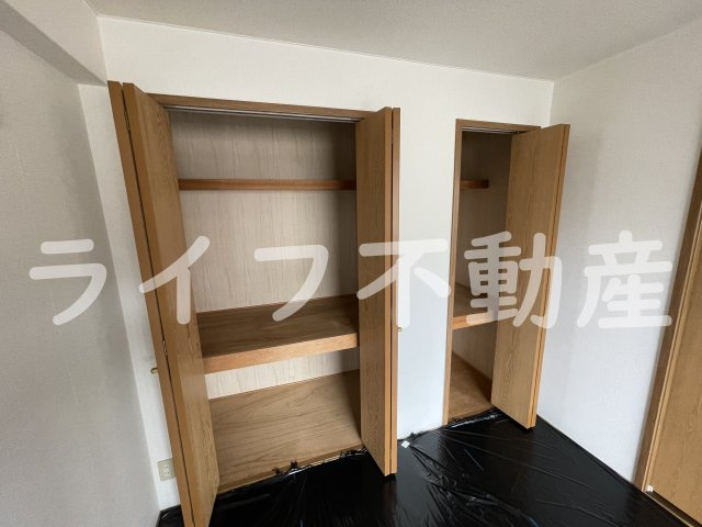フィールドパークⅠ番館の収納|ちょっとした収納スペースも充実しています