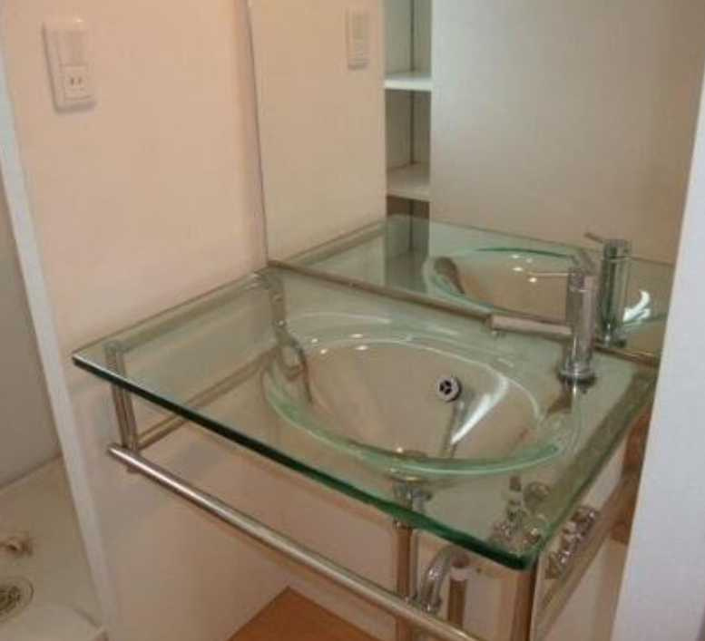 Branche用賀　礼金0　メゾネット　角部屋の洗面所