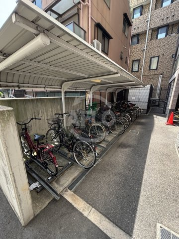 グレンパーク中川のその他共用部分|グレンパーク中川　駐輪場