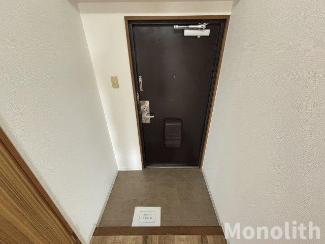ノゥブルヒル二色の玄関