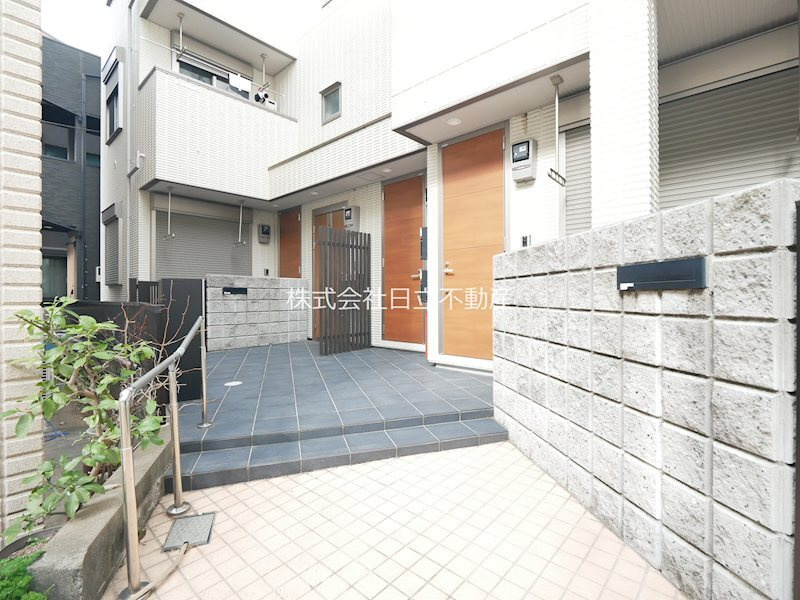 サザンガーデン渋谷本町のエントランス|74238223_4.jpg