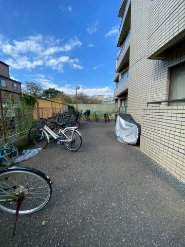 ベルメゾンの駐車場|70252873_18.jpg