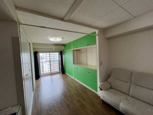 シャンボール三軒茶屋