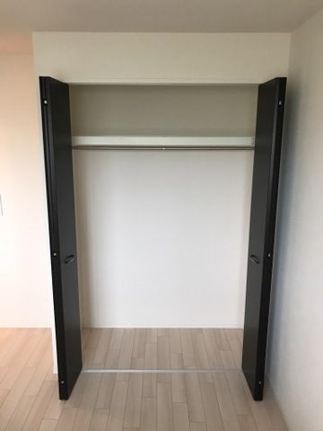 侑信輪Ⅲの洋室