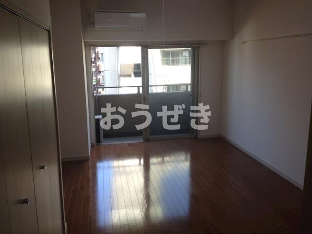 メインステージ横濱伊勢佐木の内装
