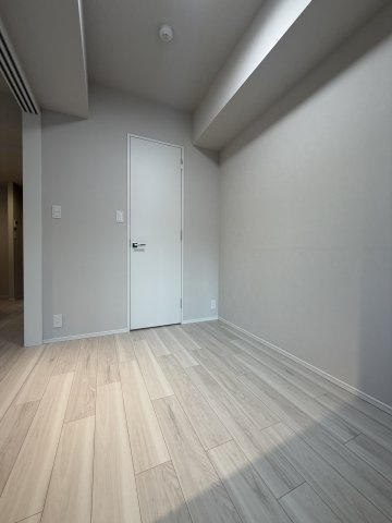 La Perla JiyugaokaⅡの居間・リビング