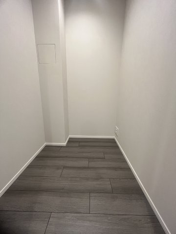 La Perla JiyugaokaⅡの玄関