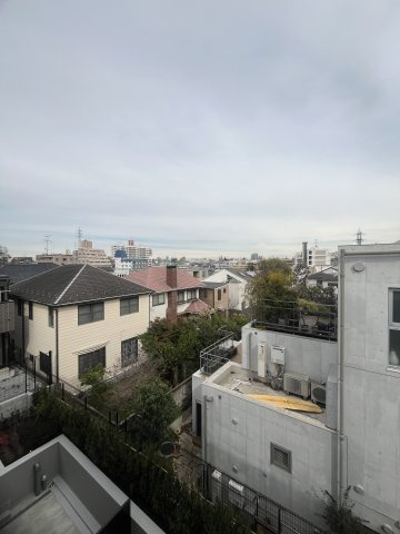 La Perla JiyugaokaⅡの展望