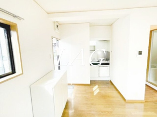 【居間・リビング】 | ＵＫ３１５ | 洋室のお部屋です。