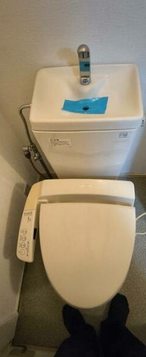 相模原市南区相武台１丁目のアパートのトイレ