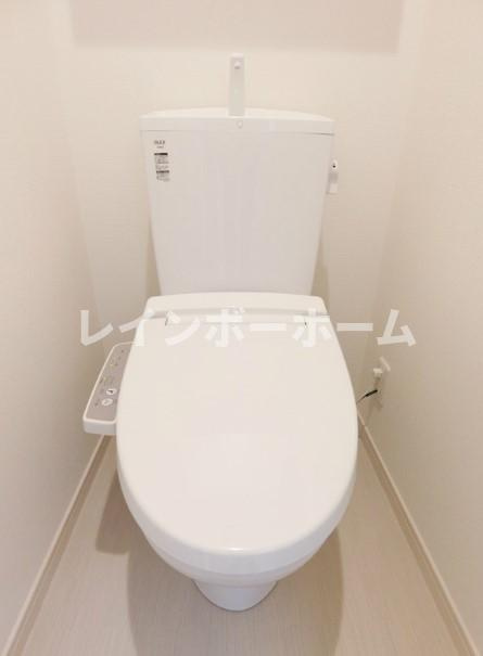 仲介手数料（賃料の1.10ヵ月）の50％OFF対象物件！のトイレ