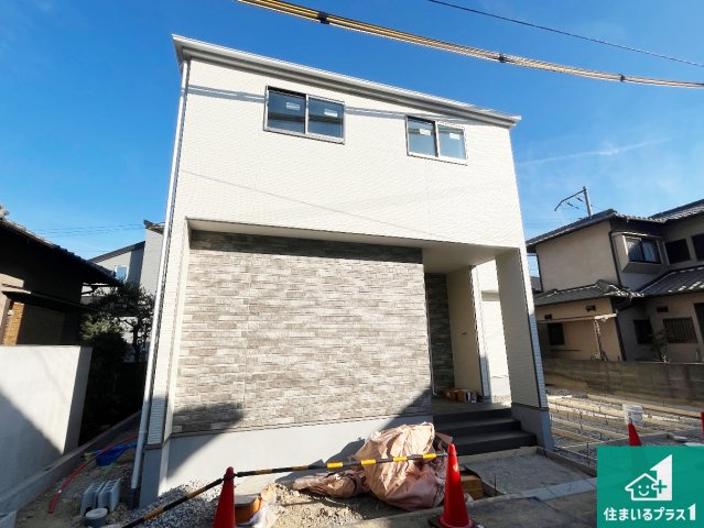 加古川市加古川町粟津　第24期　新築一戸建ての外観|周辺は落ち着いた街並みの住宅地！子育てがしやすい住環境です！まだ未完成ですが、現地でしかわからない事もございます。是非一度ご覧ください。