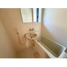 日々の疲れを癒すお風呂付です