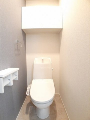 【トイレ】 | グランド・リュ　Ⅱ | 落ち着いた色調のトイレです