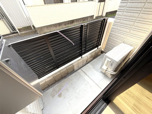 【バルコニー】
