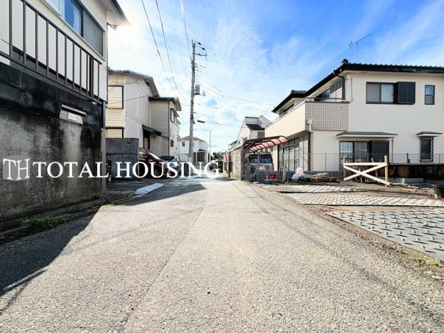 【前面道路含む現地写真】 | 稲城市矢野口　新築戸建　全2棟