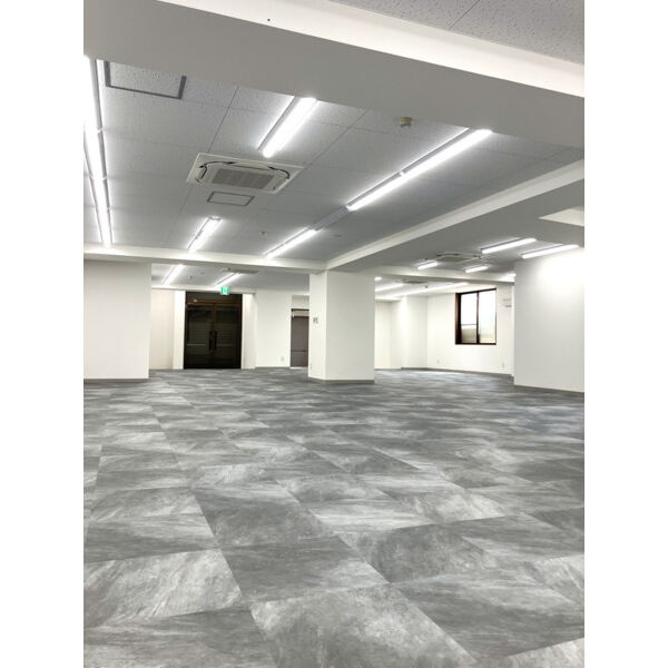 エスポワール大成【　1階路面店　】