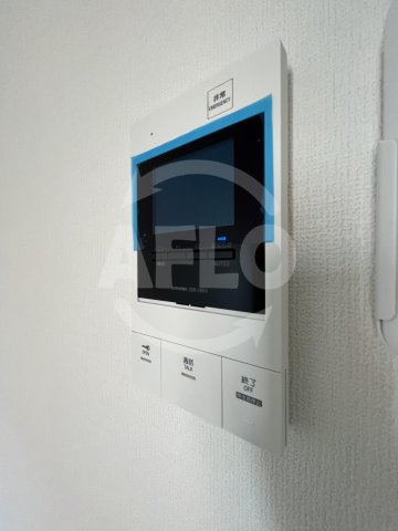 ワールドアイ阿波座ウエストのセキュリティ|エグゼ西大阪II　テレビ付きモニターホン