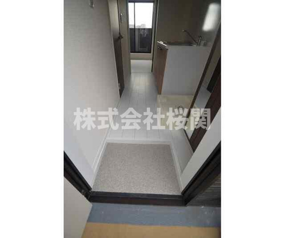 α（アルファ）　ｐａｒｋｓ　ｅａｓｔの玄関|※同仕様参考写真