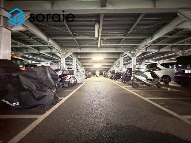ゼファー所沢ペップスパーク　中古マンション　4階の駐車場|6/25撮影