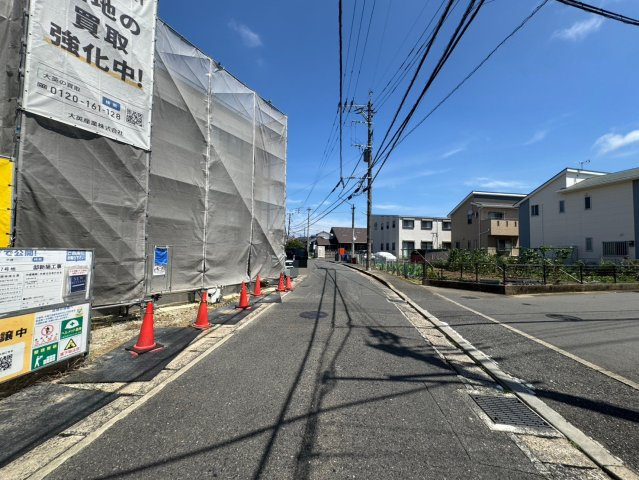 SUN COURTーサンコート－小倉南区蜷田若園３丁目【小倉南区　新築戸建て】の前面道路含む現地写真|現地撮影　2026,7,10　SUN COURTーサンコート－小倉南区蜷田若園３丁目【小倉南区　新築戸建て】