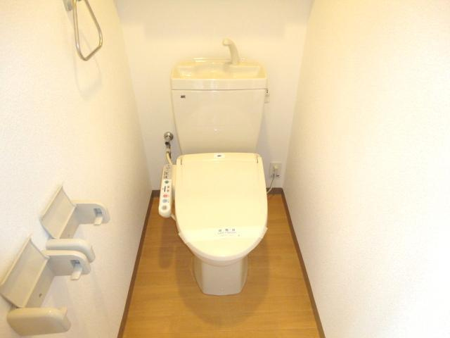 ソレイユ一条院 のトイレ