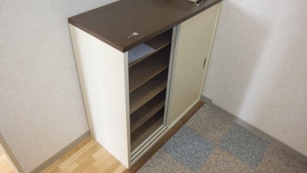 市川クローバーハイツ大野の内装|下駄箱付