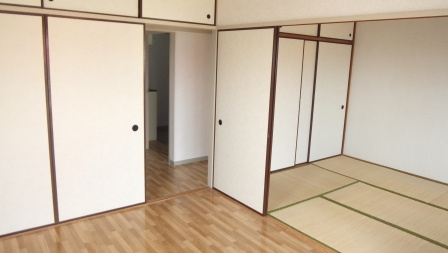 市川クローバーハイツ大野の洋室|明るい洋室です