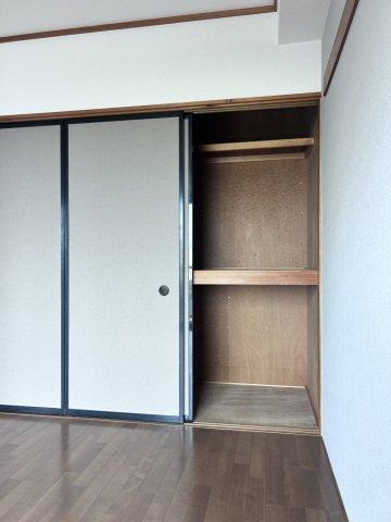 ロイヤル本郷マンションの収納