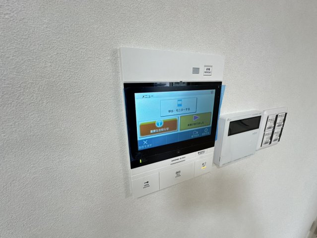 ワコーレアーバンフラッツ三宮東の防犯設備|モニターTV付インターホン