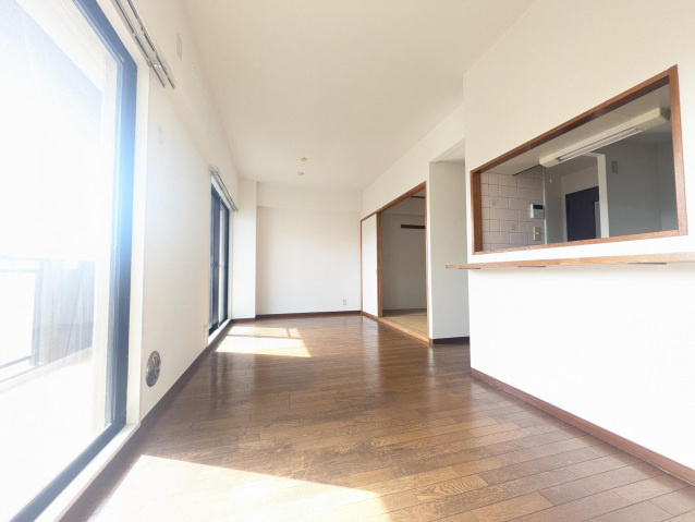 コアシティ翠町のロビー