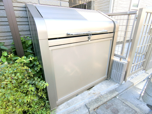 メゾン　プチ　ボヌールのその他共用部分|★敷地内ゴミストッカー★