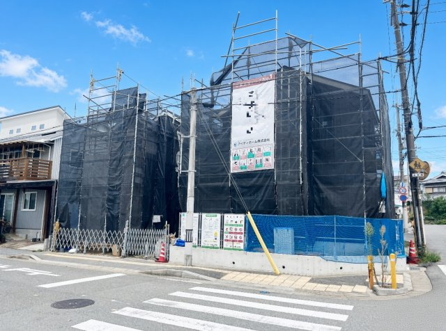 明石市西明石町　第1期　新築一戸建ての外観|周辺は落ち着いた街並みの住宅地！子育てがしやすい住環境です！まだ未完成ですが、現地でしかわからない事もございます。是非一度ご覧ください。