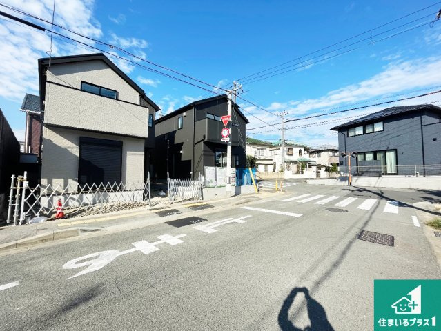 明石市西明石町　第1期　新築一戸建ての外観|周辺は落ち着いた街並みの住宅地！子育てがしやすい住環境です！まだ未完成ですが、現地でしかわからない事もございます。是非一度ご覧ください。