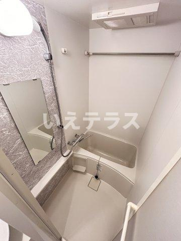 エスリード神戸グランドールの浴室
